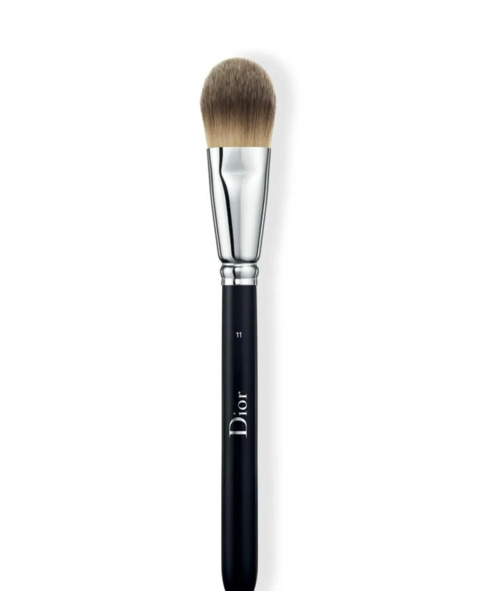 Backstage Foundation Brush