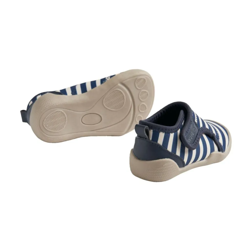 Beach Shoe Shawn