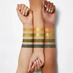 Bite-Size Eyeshadow