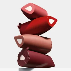 Dramatically Different Lipstick