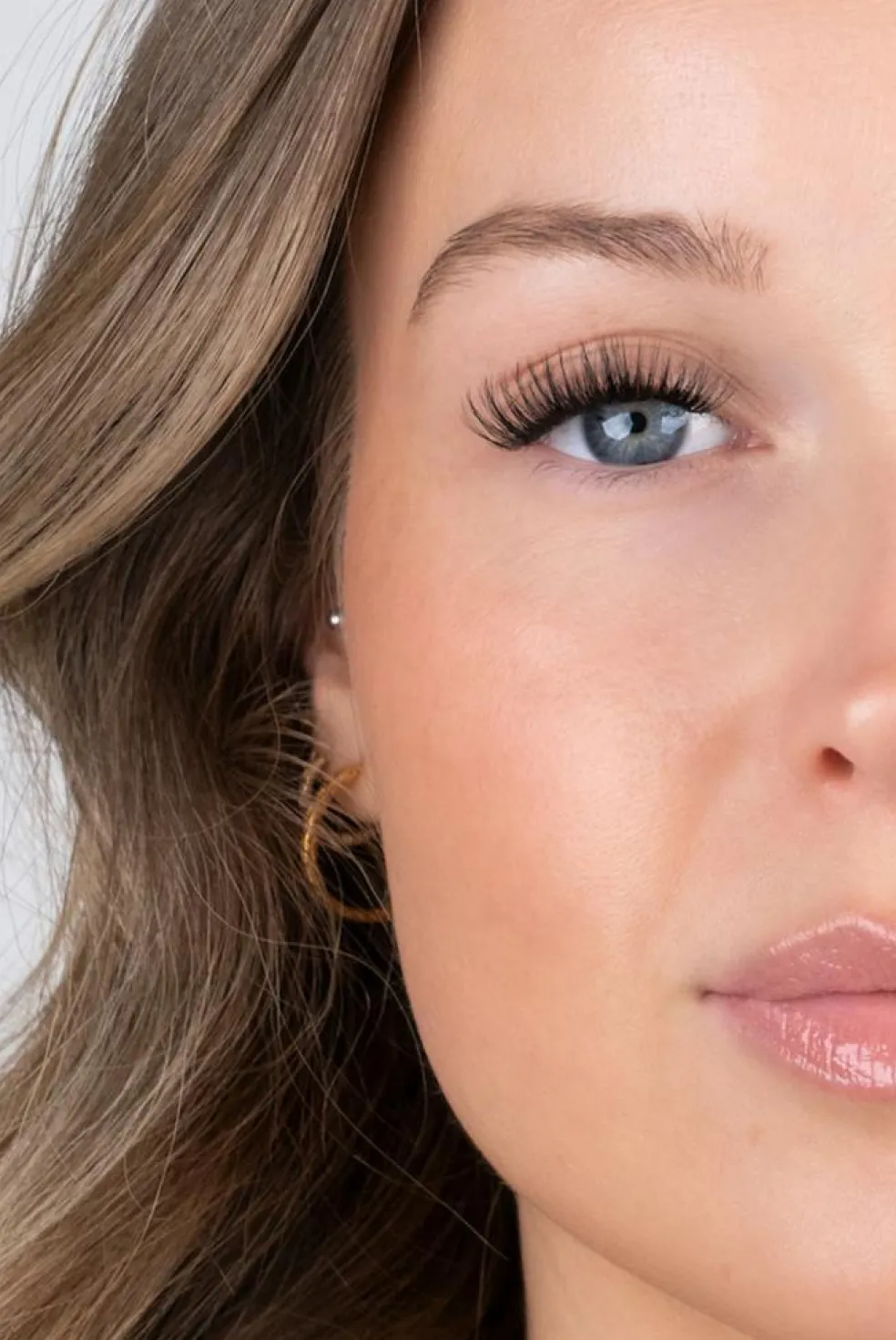 Extended Lash