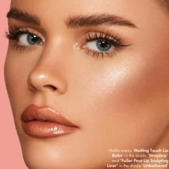 Fuller Pout Sculpting Lip Liner