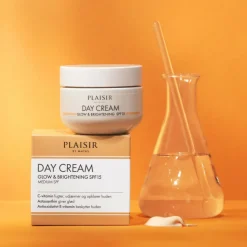 Glow & Brightening Day Cream SPF15
