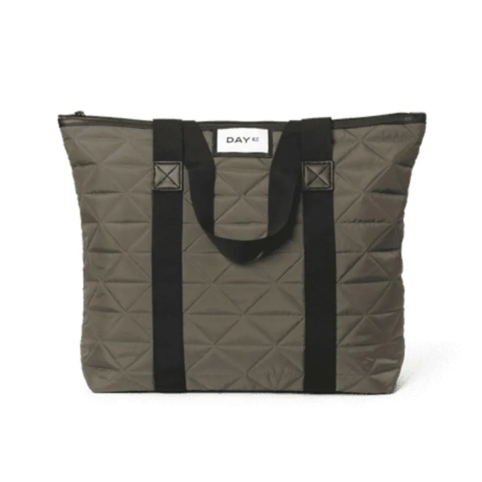 Gweneth RE-Q Tune Bag M