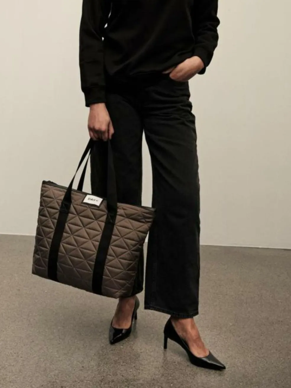 Gweneth RE-Q Tune Bag M