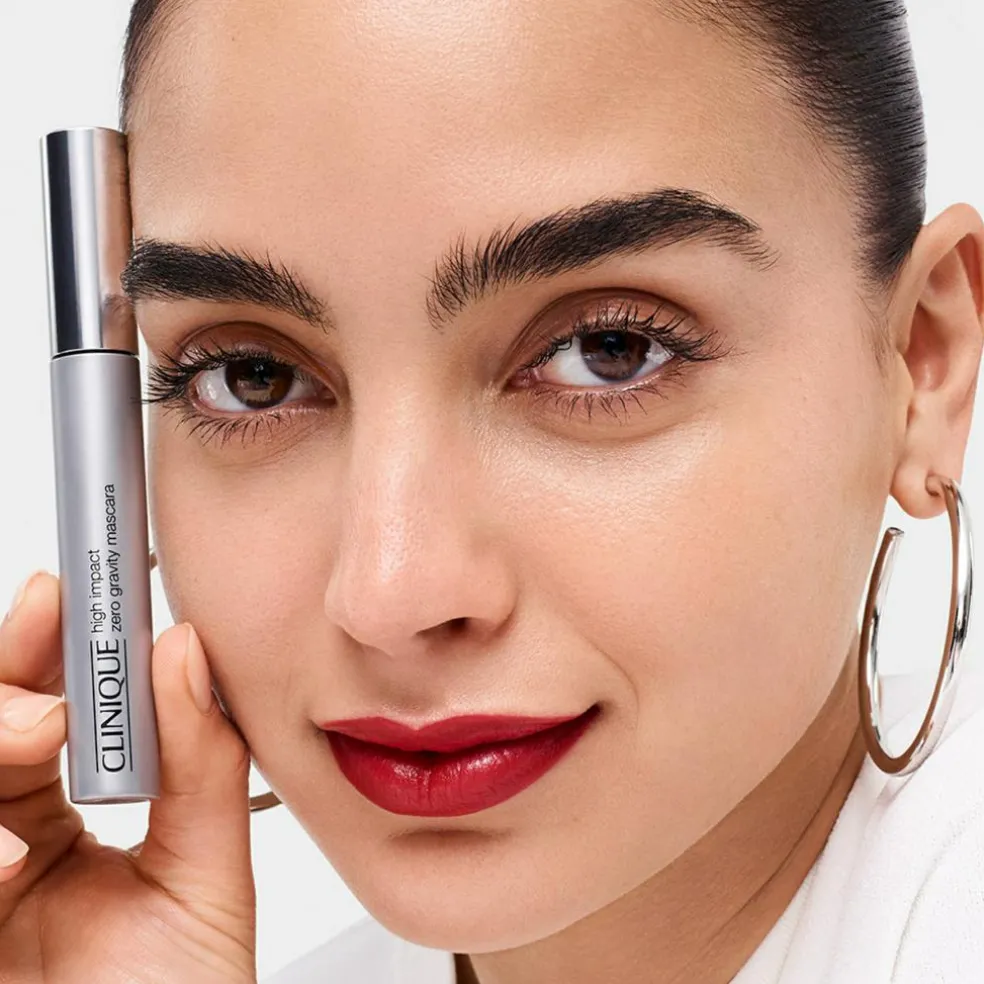 High Impact Zero Gravity Mascara