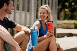IceFlow Flip Straw Tumbler 0,89 L