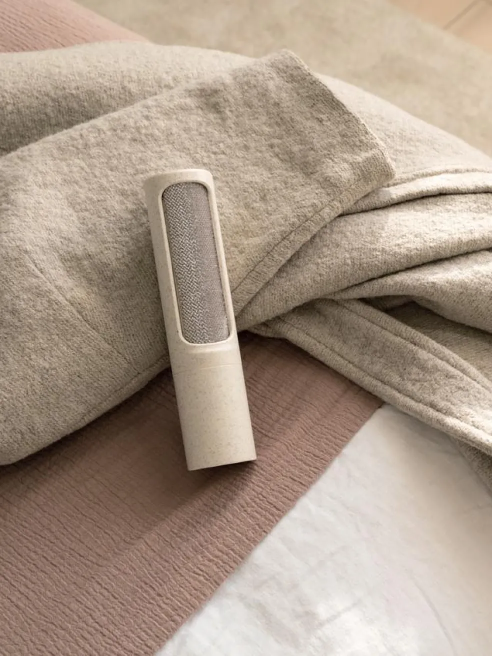Lint Brush