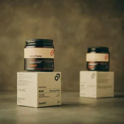 Matt Paste, Strong Hold
