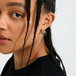 Nevaeh Hoops