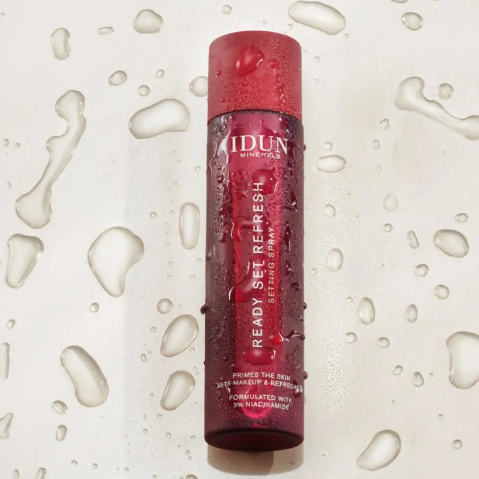 Ready Set Refresh Setting Spray