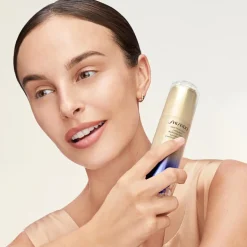 Vital Perfection Liftdefine Radiance Serum