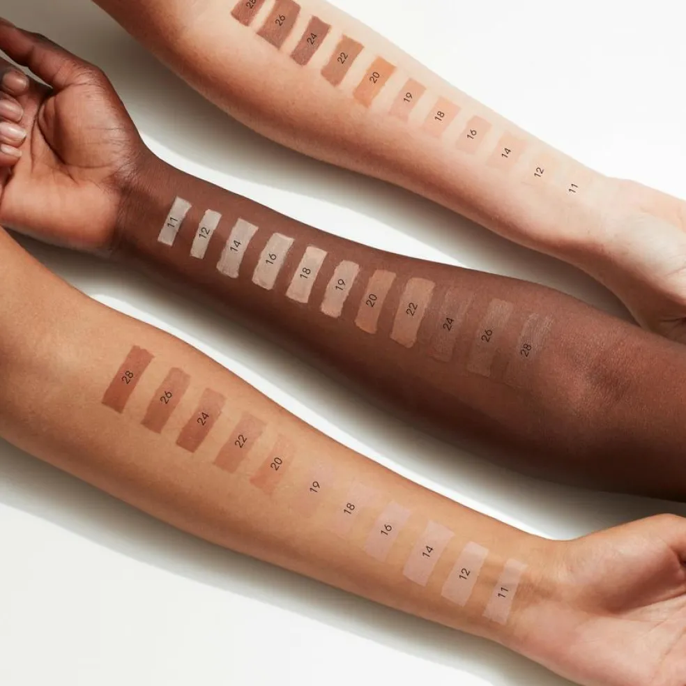 X-ceptional Wear Make-up